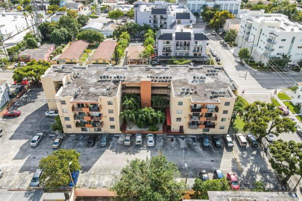 Vista Alegre, 677 SW 9 Ave #303, Miami, Florida 33130, image 1