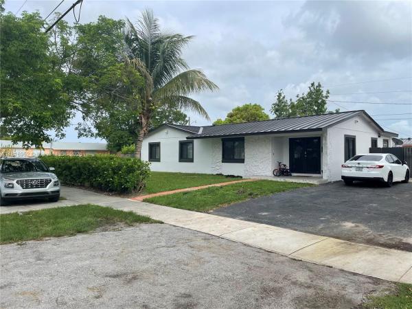16 NW 207th St, Miami, Florida 33169, image 1