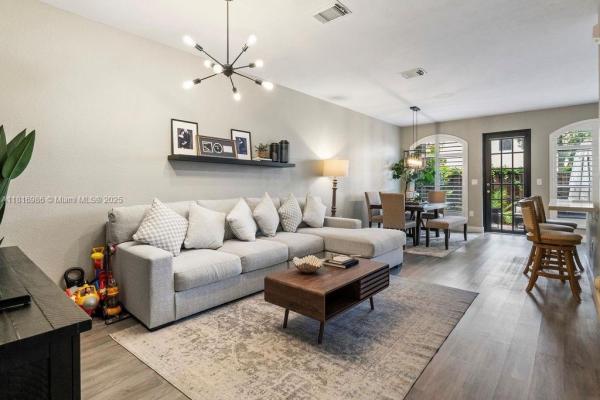 Beacon At Doral, 3058 NW 103rd Path, Doral, Florida 33172, image 3
