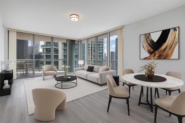 The Ivy At Riverfront, 90 SW 3rd St #1413, Miami, Florida 33130, image 1