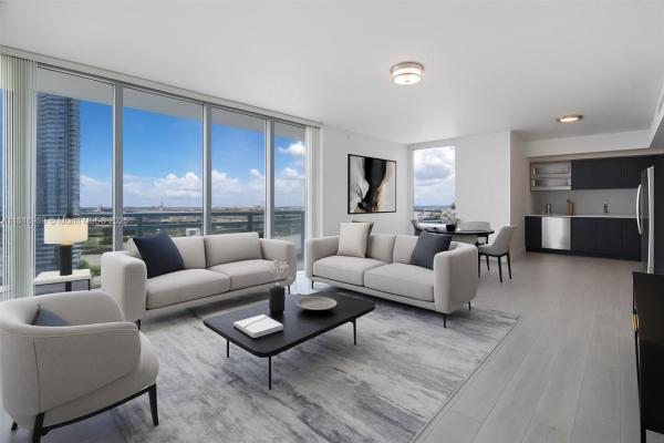 The Ivy At Riverfront, 90 SW 3rd St #1413, Miami, Florida 33130, image 2