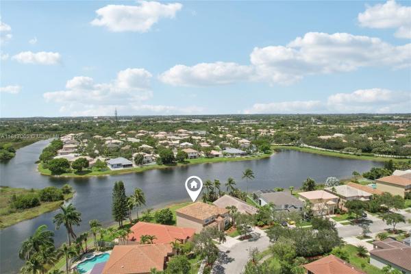 The Sanctuary At Pembroke Isles, 16710 NW 12th St, Pembroke Pines, Florida 33028, image 2