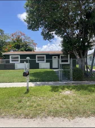 10850 SW 221st St, Unincorporated Dade County, Florida 33170, image 1