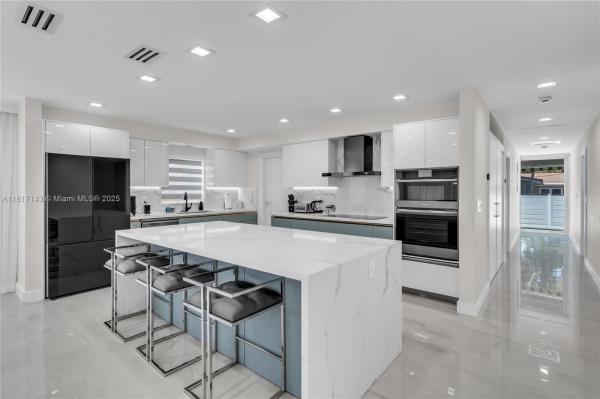 Hollywood Lakes, 1045 Hollywood Blvd #1045, Hollywood, Florida 33019, image 1