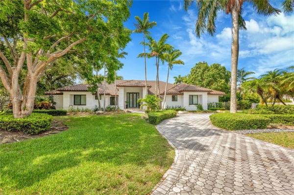 6730 SW 141st St, Palmetto Bay, Florida 33158, image 1