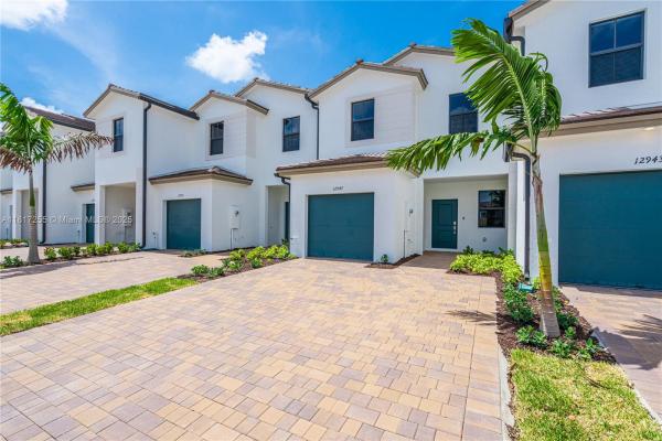 12947 SW 231st Ter, Unincorporated Dade County, Florida 33170, image 1
