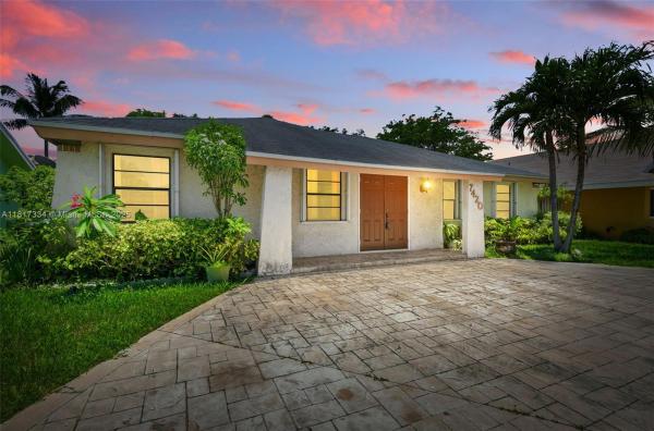 North Lauderdale Estates, 7420 SW 14th Pl, North Lauderdale, Florida 33068, image 1
