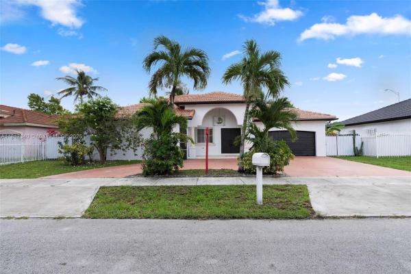 Puppys, 7089 W 4th Ct, Hialeah, Florida 33014, image 1