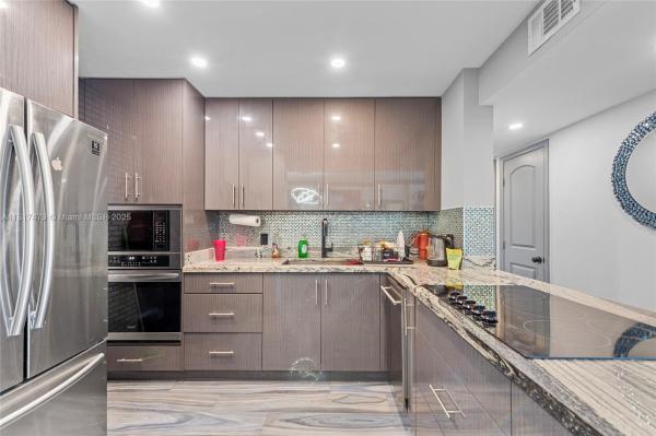 Bayview, 1345 Lincoln Rd #1105, Miami Beach, Florida 33139, image 2