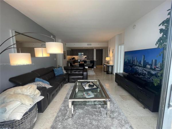 Rise Brickell City Centre, 88 SW 7th St #2209, Miami, Florida 33130, image 1