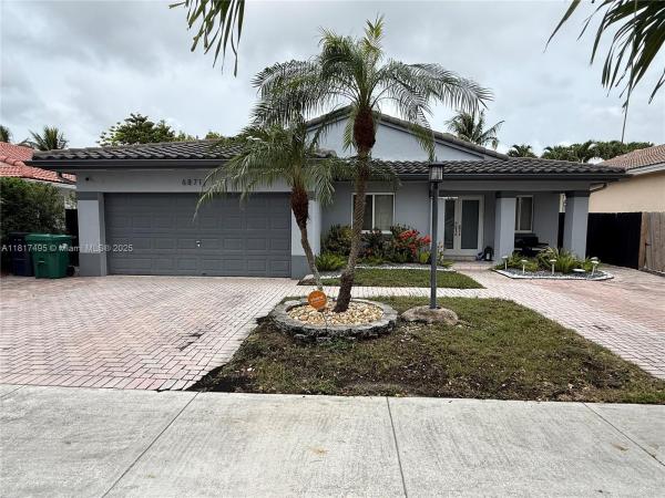 6871 SW 159th Pl, Miami, Florida 33193, image 1