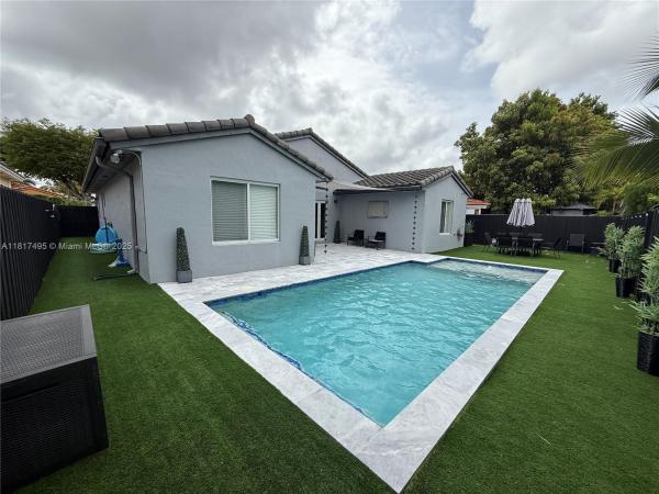 6871 SW 159th Pl, Miami, Florida 33193, image 3