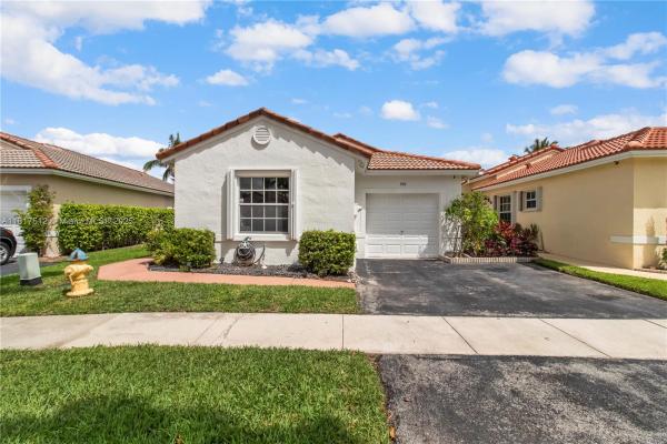 Misty Harbor At Silver Lakes, 886 SW 180th Ter, Pembroke Pines, Florida 33029, image 1