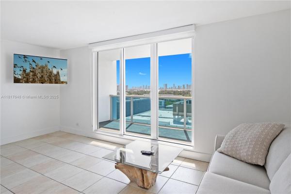 Roney Palace, 2301 Collins Ave #1229, Miami Beach, Florida 33139, image 1