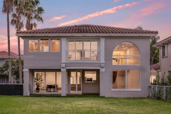 Doral Estates Villas, 4425 NW 93 Doral Ct, Doral, Florida 33178, image 1