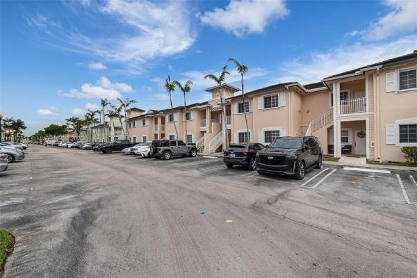 2741 NE 4 St #204, Homestead, Florida 33033, image 1
