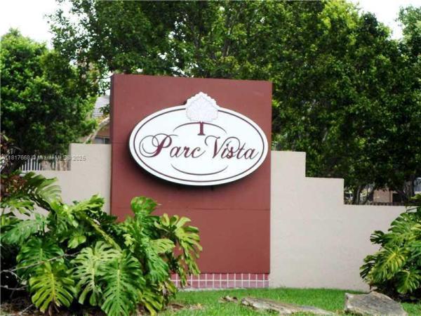 Parc Vista, 13900 SW 91st Ter, Kendall, Florida 33186, image 1