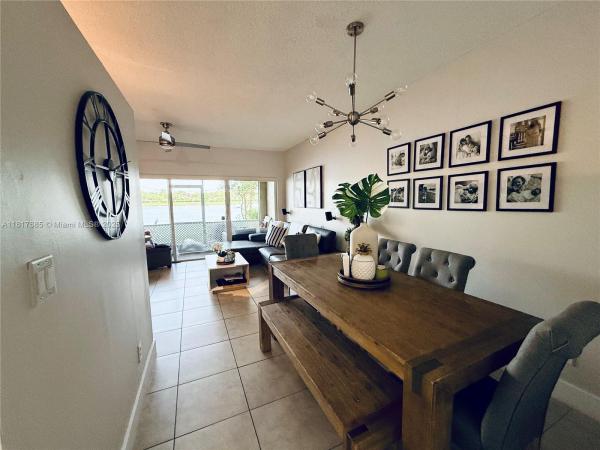 Pelican Pointe, 12166 SW 5th Ct, Pembroke Pines, Florida 33025, image 2