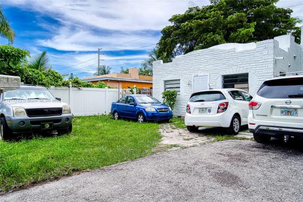 Hollywood Park, 2516 Cleveland St, Hollywood, Florida 33020, image 1