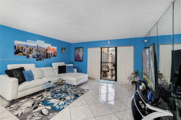 8415 SW 107th Ave #323W, Miami, Florida 33173, image 1