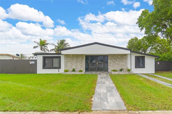 Cutler Ridge, 20000 Eagle Nest Rd, Cutler Bay, Florida 33189, image 1