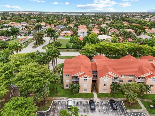 Royal Palm Place At The Hammocks, 10421 SW 157 Pl #301, The Hammocks, Florida 33196, image 3