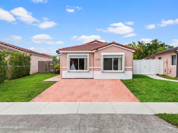 14358 SW 175th Ter, Miami, Florida 33177, image 1