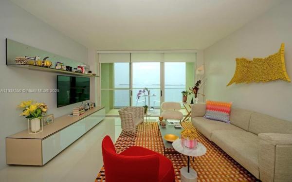 St Louis, 800 Claughton Island Dr #704, Miami, Florida 33131, image 1