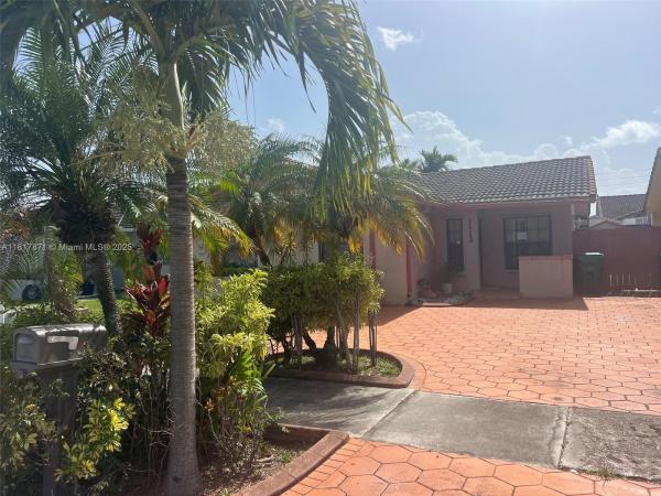 1112 SW 138th Pl, Miami, Florida 33184, image 3