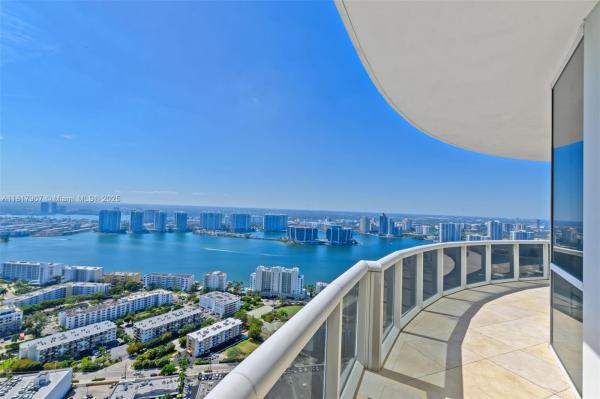 Trump Palace, 18101 Collins Ave #5401, Sunny Isles Beach, Florida 33160, image 1