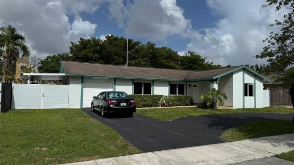 Westwind Lakes, 7115 SW 147th Ct, Kendall West, Florida 33193, image 3