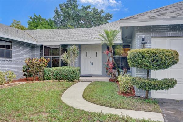 Beachwood Heights, 4459 NW 113th Ln, Coral Springs, Florida 33065, image 1