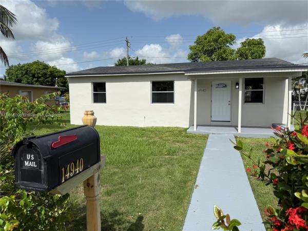 Richmond Heights Residential, 14940 Monroe St, Richmond Heights, Florida 33176, image 2