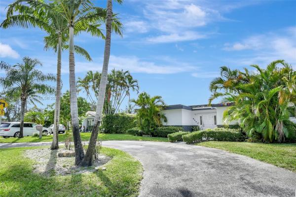 Fleetwood Manor, 6541 Mckinley St, Hollywood, Florida 33024, image 3
