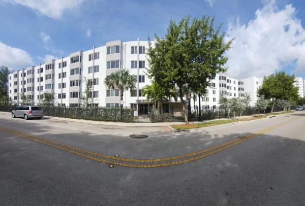 Caribbean Breeze, 250 180th Dr #506, Sunny Isles Beach, Florida 33160, image 1
