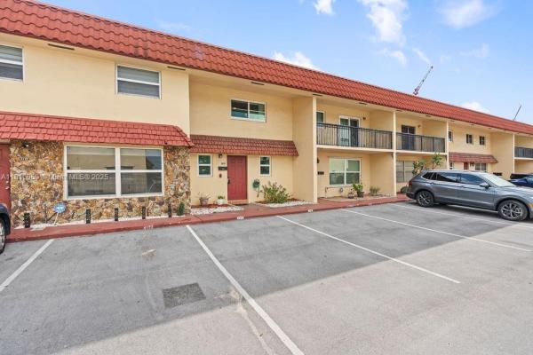 Brentwood, 4124 SW 65th Ave #69, Davie, Florida 33314, image 2