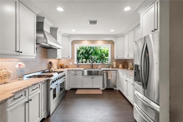Golf View Heights, 4240 SW 9th St, Plantation, Florida 33317, image 2