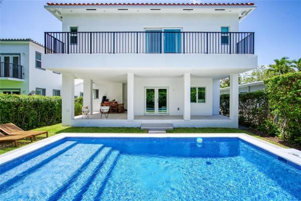 Lake View, 719 W 51st St, Miami Beach, Florida 33140, image 1