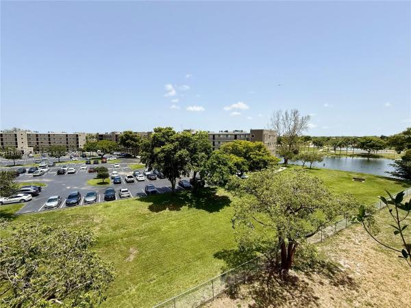 Lakeshore At University Park, 8550 N Sherman Cir #507, Miramar, Florida 33025, image 1