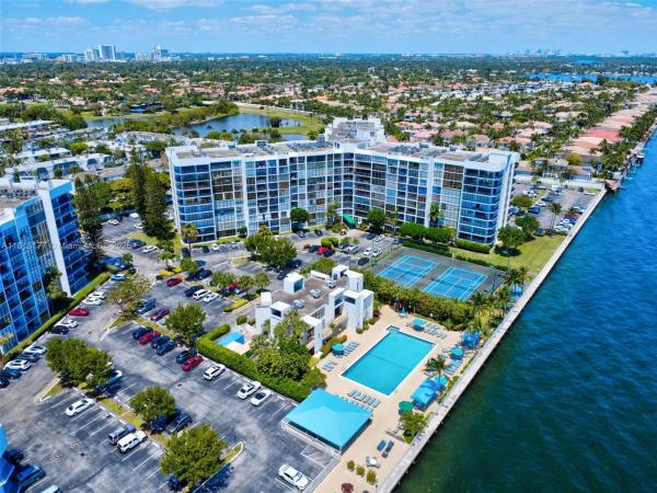 Oceanview Park, 1000 Parkview Dr #811, Hallandale Beach, Florida 33009, image 1