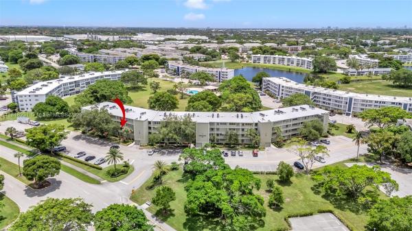 Berkshire, 2026 Berkshire B, Deerfield Beach, Florida 33442, image 2