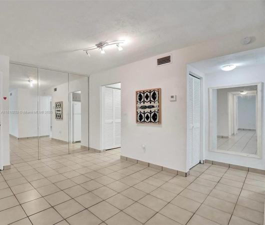 Villa Capri, 1205 Mariposa Ave #333, Coral Gables, Florida 33146, image 2