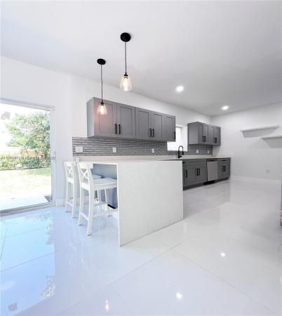 Melrose Park, 730 Alabama Ave #1, Fort Lauderdale, Florida 33312, image 1