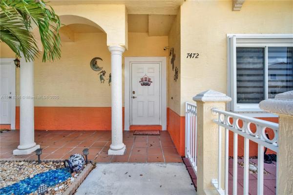 7472 NW 180th St, Hialeah, Florida 33015, image 1