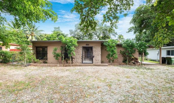 420 NE 135th St, Miami, Florida 33161, image 1