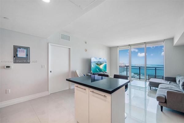 The Plaza On Brickell West, 951 Brickell Ave #2708, Miami, Florida 33131, image 1