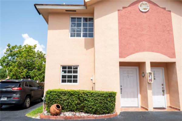 West 74th Street, 2375 W 74th St #106-6, Hialeah, Florida 33016, image 1