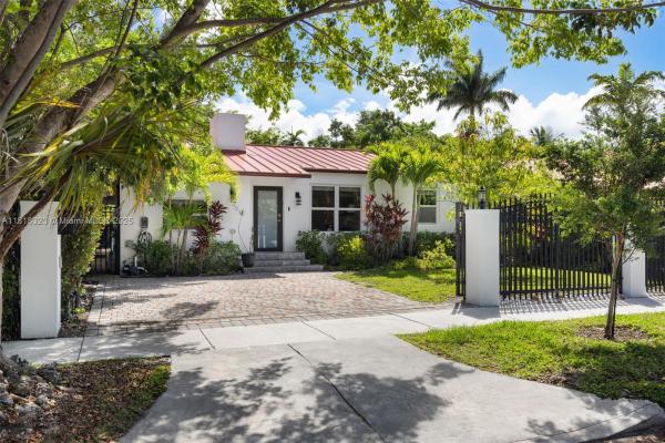 Brickell Estates, 261 SW 30th Rd, Miami, Florida 33129, image 1