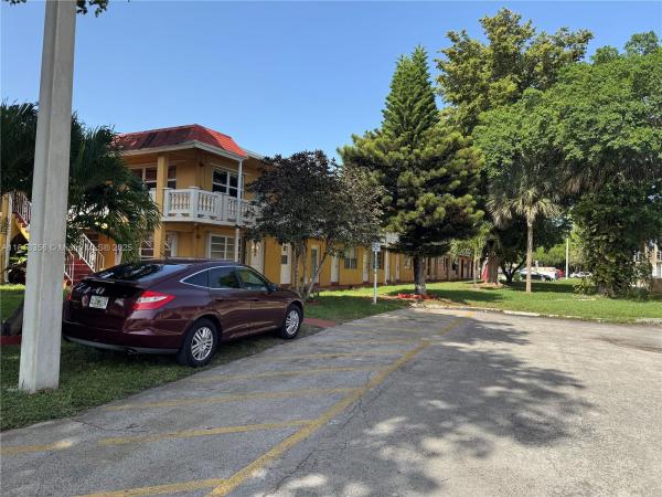 Romont South, 115 NE 202 Ter #M25, Miami Gardens, Florida 33179, image 1