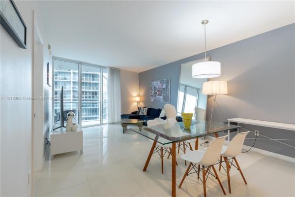 Icon Brickell Tower 1, 475 Brickell Ave #4511, Miami, Florida 33131, image 1